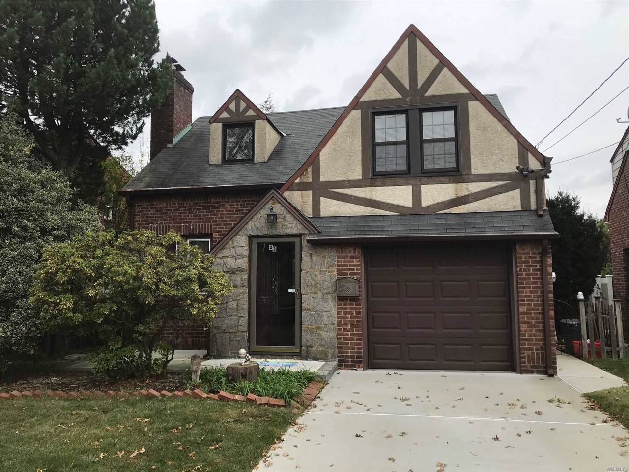 23 Poppy Ave - Photo 1