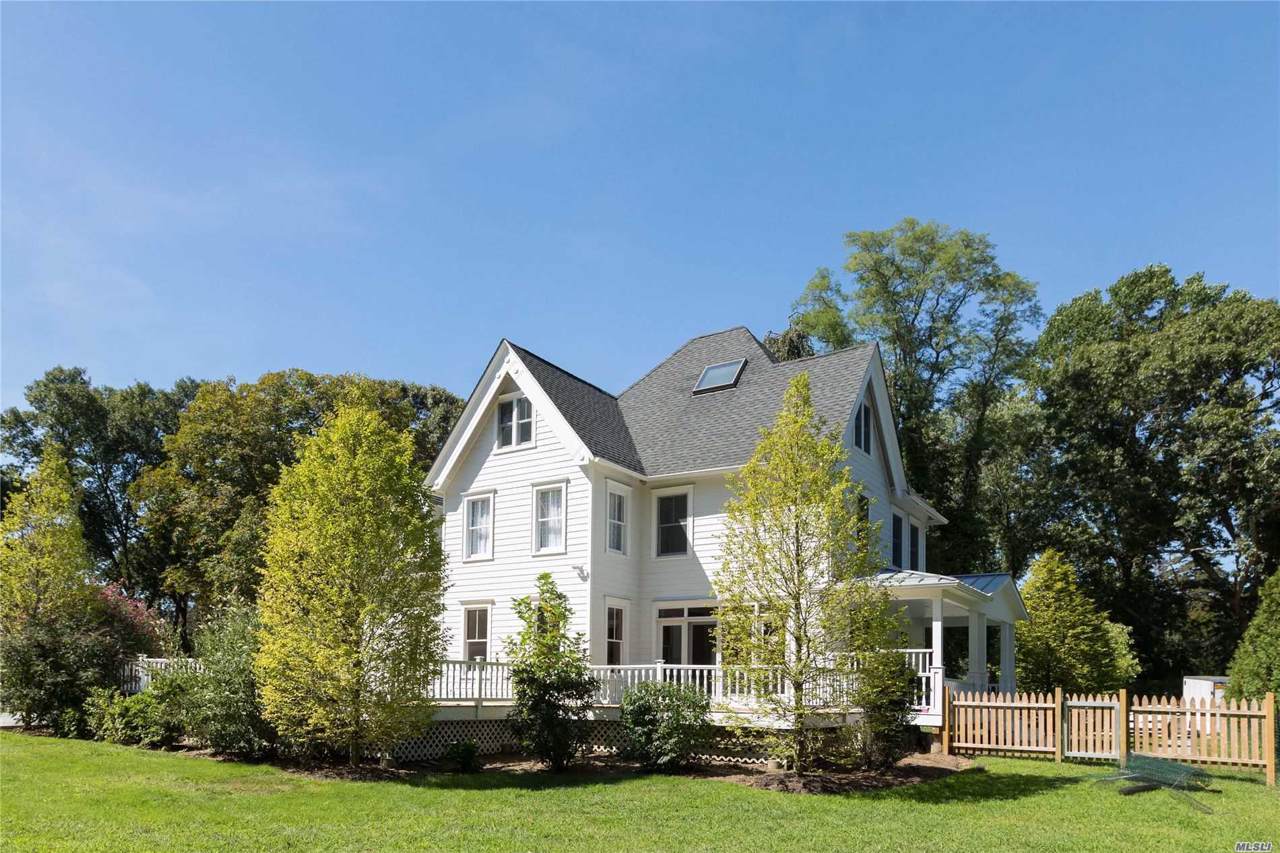157 Ferry Rd - Photo 1