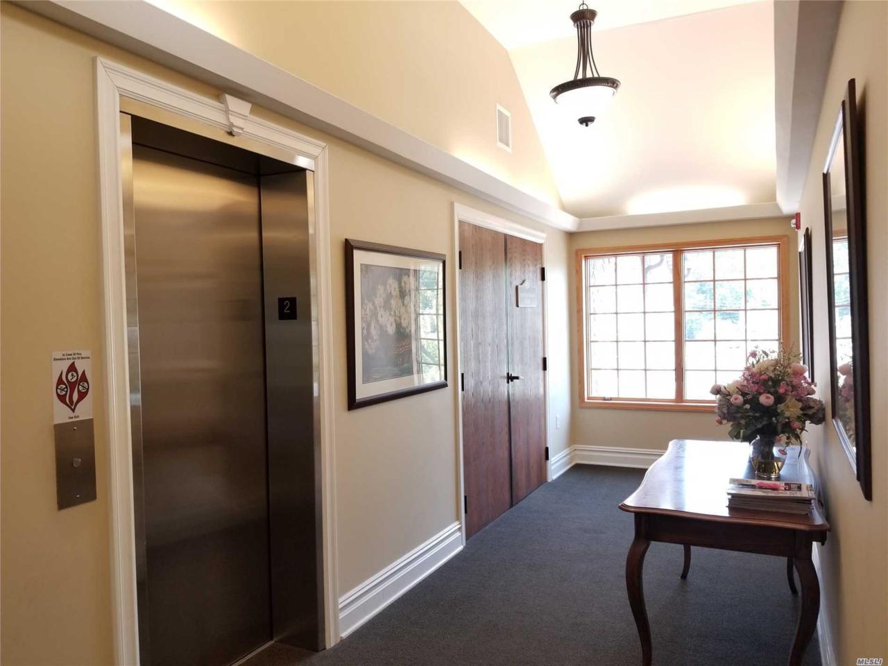 2 Brooksite Dr - Photo 1
