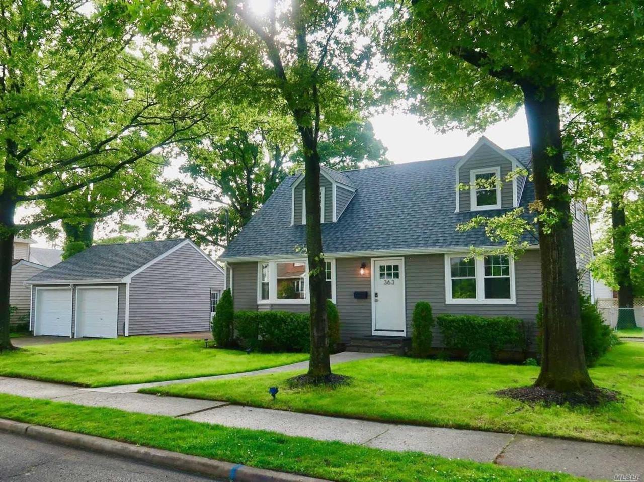 363 Madison St - Photo 1
