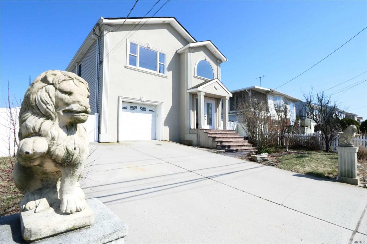 791 Long Beach Ave - Photo 1