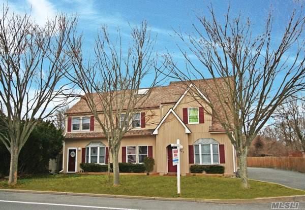 342 Montauk Hwy - Photo 1