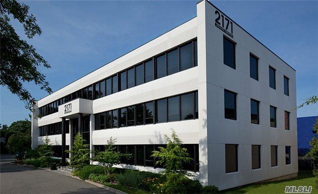 2171 Jericho Tpke - Photo 1