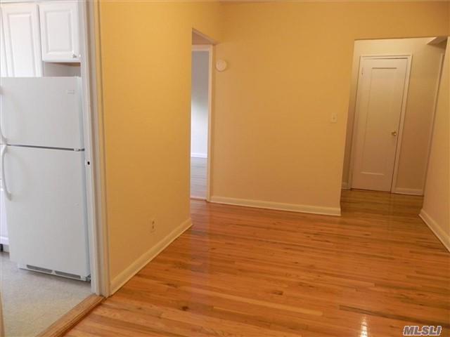 21 Schenck Ave - Photo 1