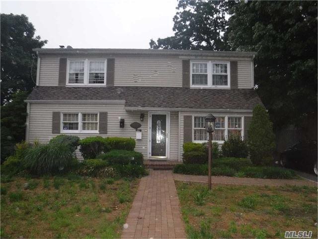 1028 Park Ln - Photo 1