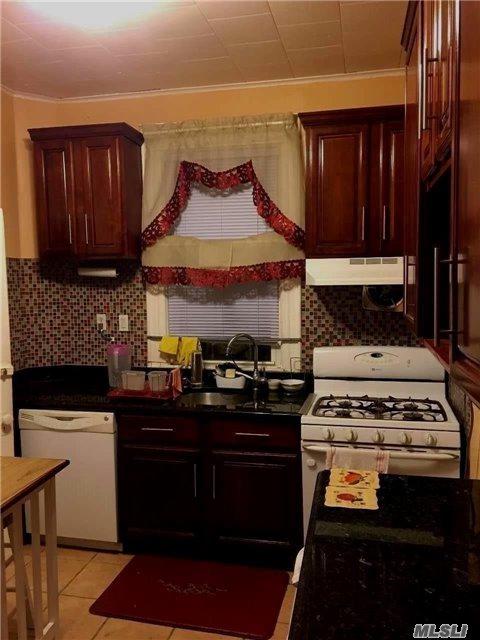 87-28 75 Street - Photo 1