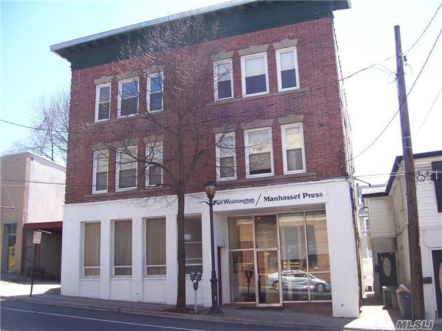 270 Main St - Photo 1