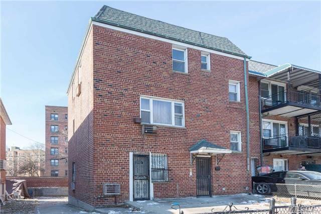 71-50 Kissena Blvd - Photo 1