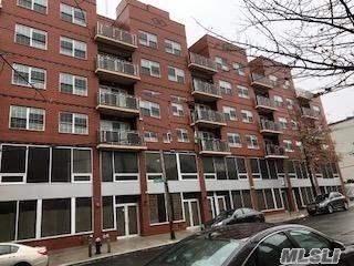 35-19 Leavitt St - Photo 1