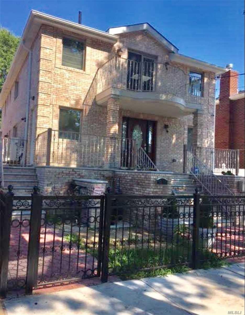 63-11 136 St - Photo 1