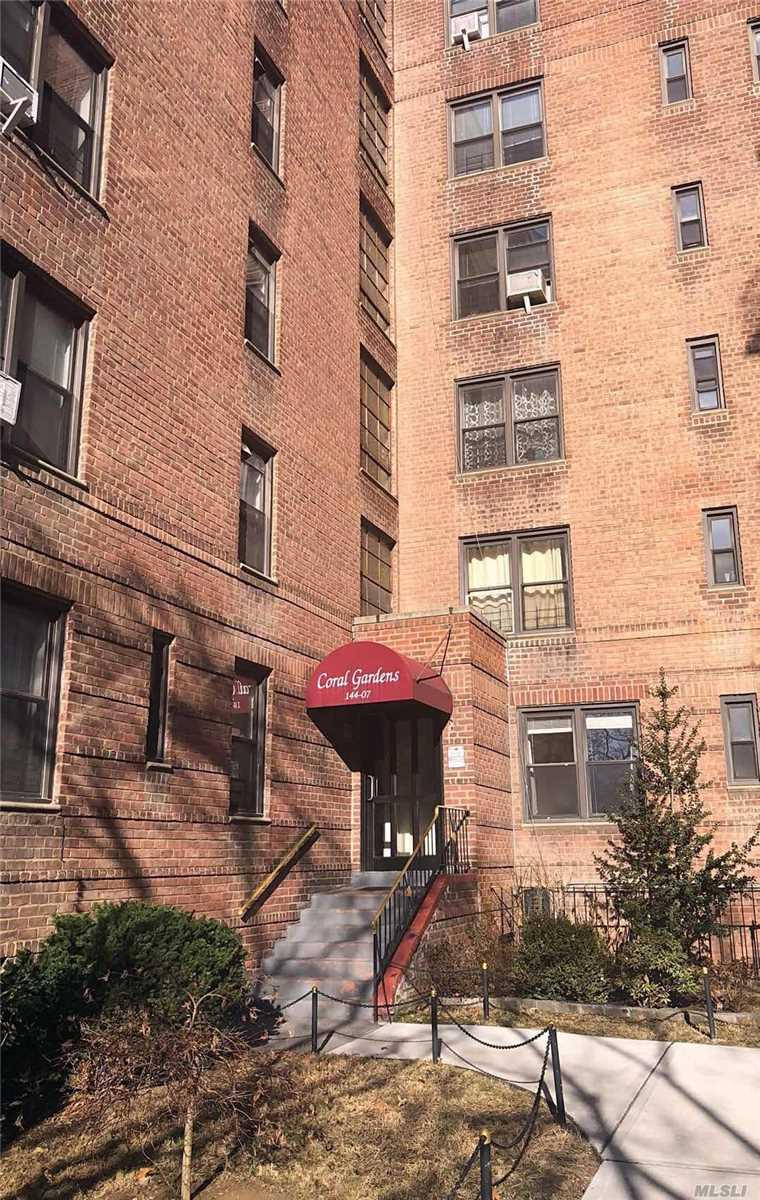 144-07 Sanford Ave - Photo 1