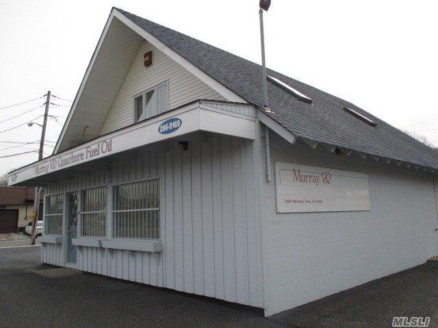 1484 Montauk Hwy - Photo 1