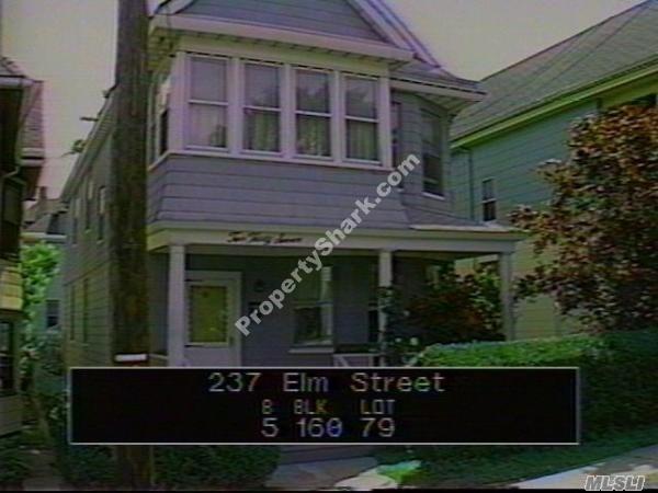 237 Elm St - Photo 1