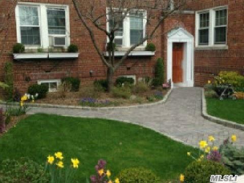 17 Gaynor Ave - Photo 1