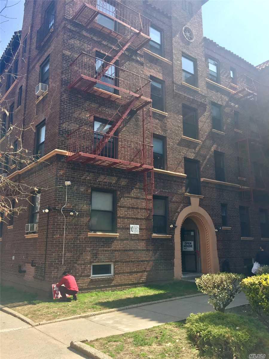 62-64 Saunders St - Photo 1