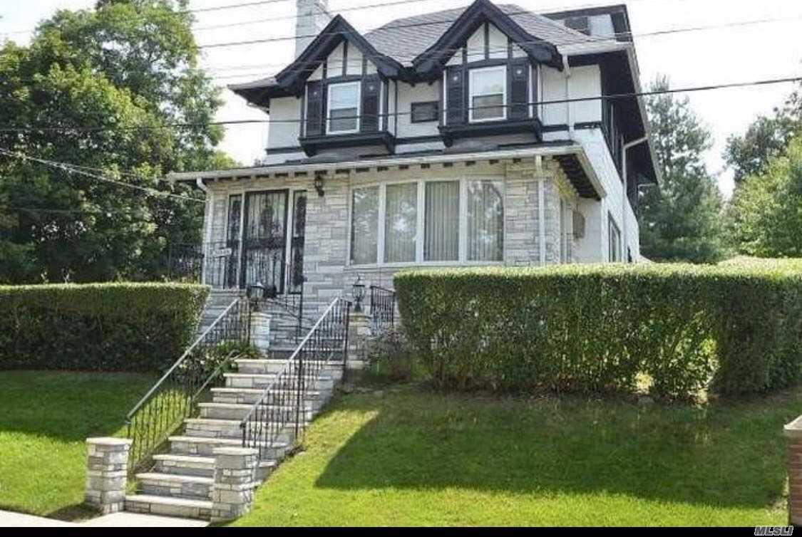 243-26 Rushmore Ave - Photo 1