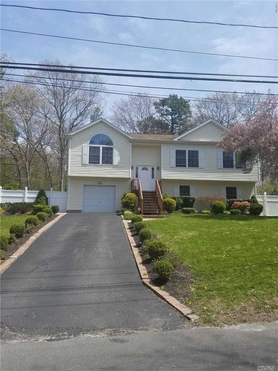 23 Gordon Ave - Photo 1