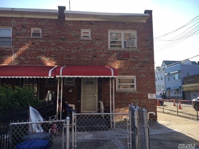 1425 Beach Ave - Photo 1