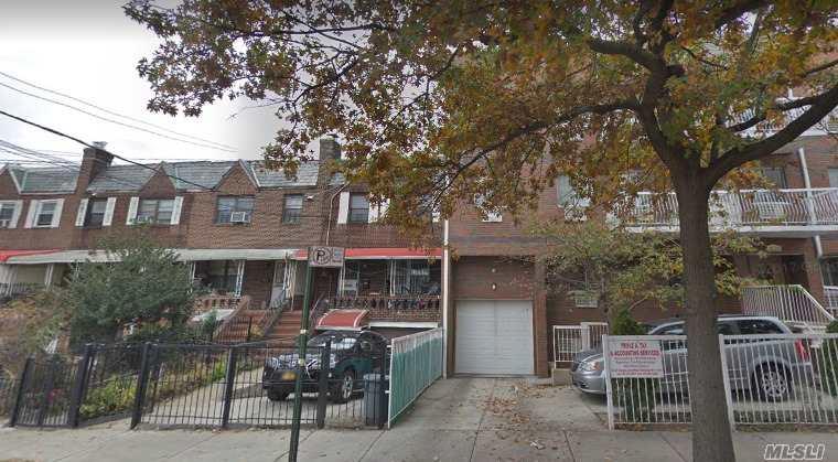 94-15 Alstyne Ave - Photo 1