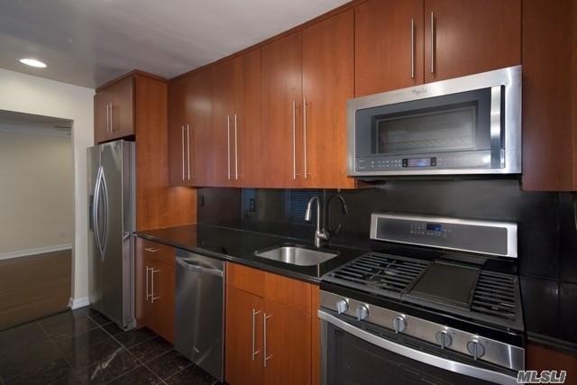 707 Beach 9th St - Photo 1