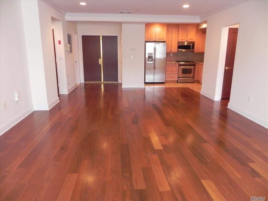 171 Great Neck Rd - Photo 1