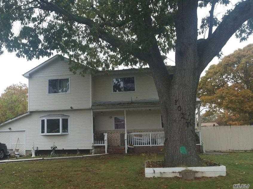 79 Gates Ave - Photo 1
