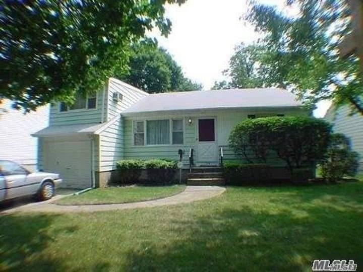 764 Anna Ave - Photo 1