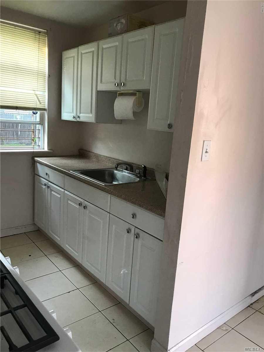 110-57 Union Street - Photo 1