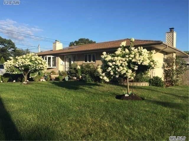 674 Broadway Ave - Photo 1