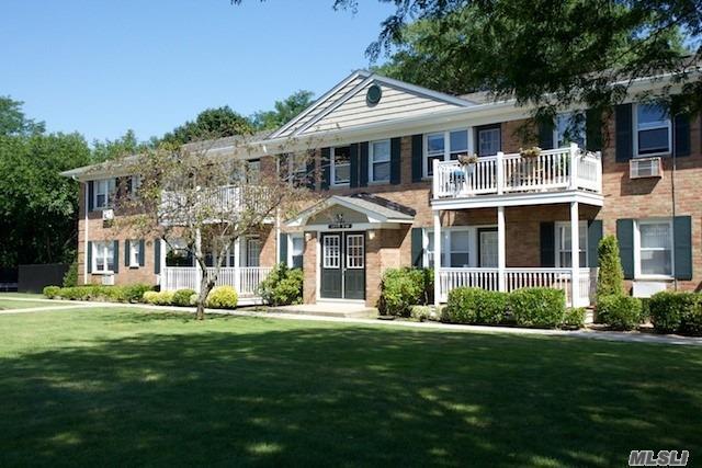 1355 Roanoke Ave - Photo 1