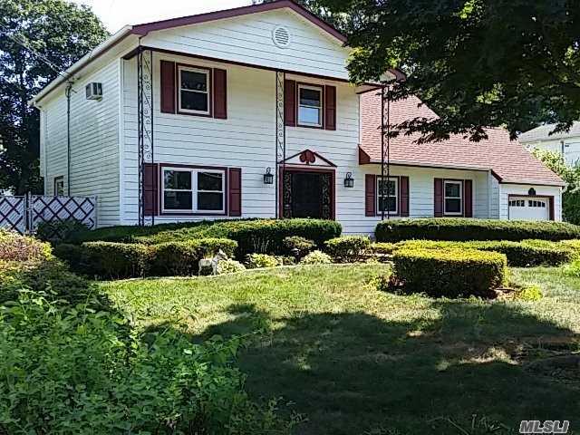 1011 Coates Ave - Photo 1