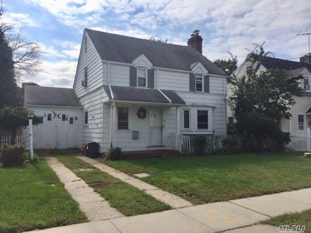 18 Devon Rd - Photo 1