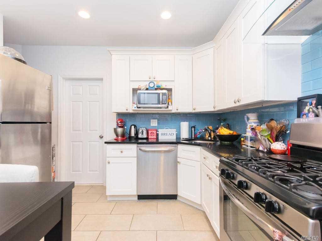 446 259th - Photo 1