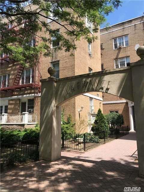 118-65 Metropolitan Ave - Photo 1