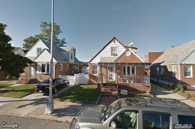254-28 84th Rd - Photo 1