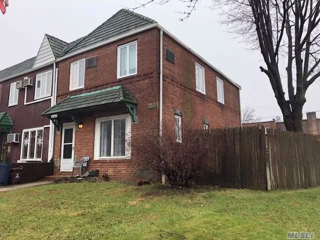 60-02 79 St - Photo 1