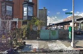 58 Brooklyn Ave - Photo 1