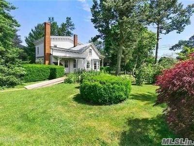 1685 Peconic Ln - Photo 1