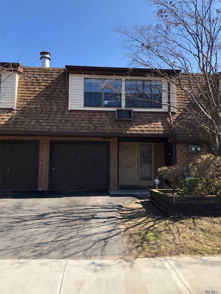 4-15 121 St - Photo 1