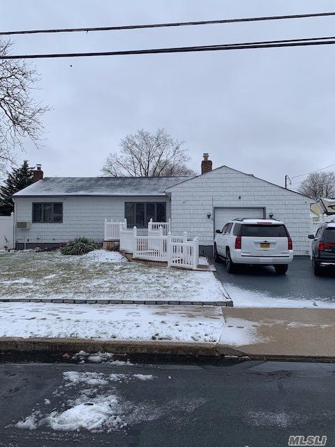 15 Merritt St - Photo 1