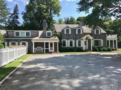 106 Quogue St - Photo 1