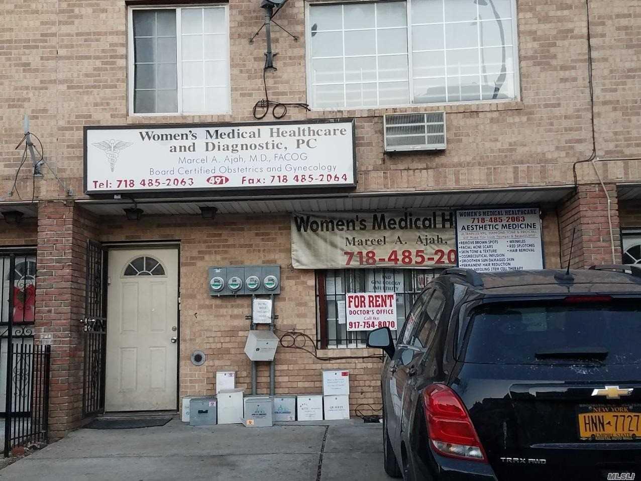 491 Pennsylvania Ave - Photo 1