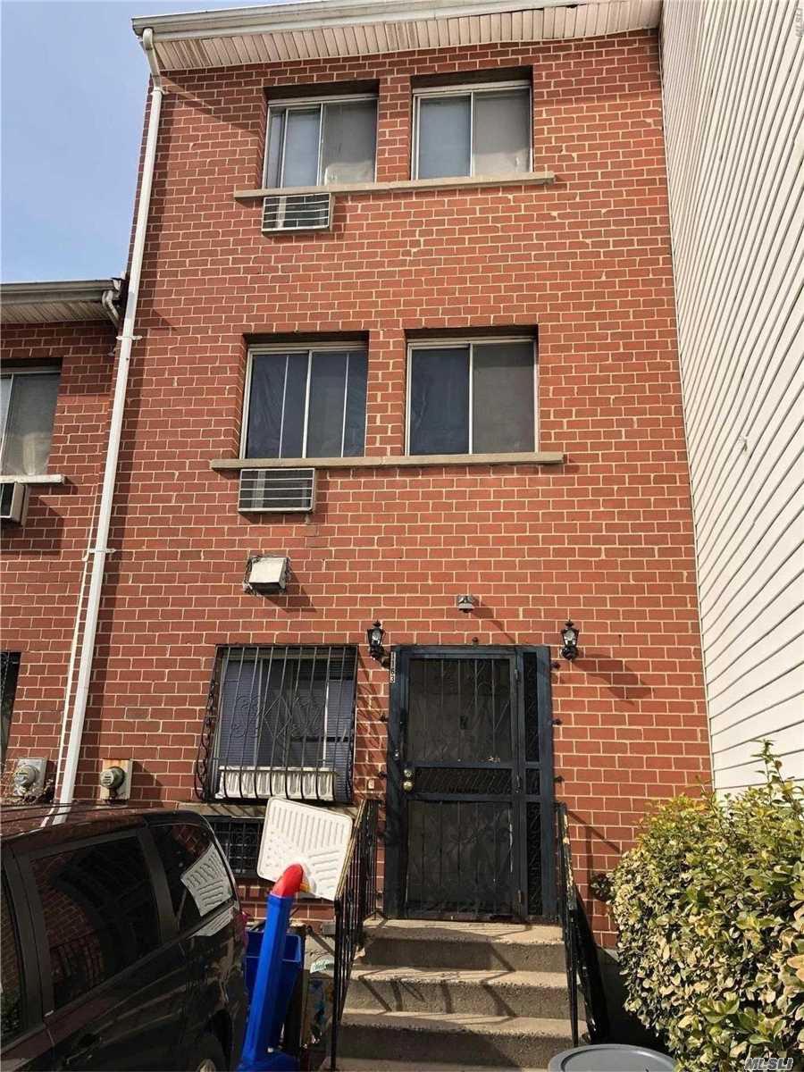 1163 Forest Ave - Photo 1