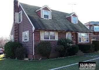 395 Pershing Blvd - Photo 1