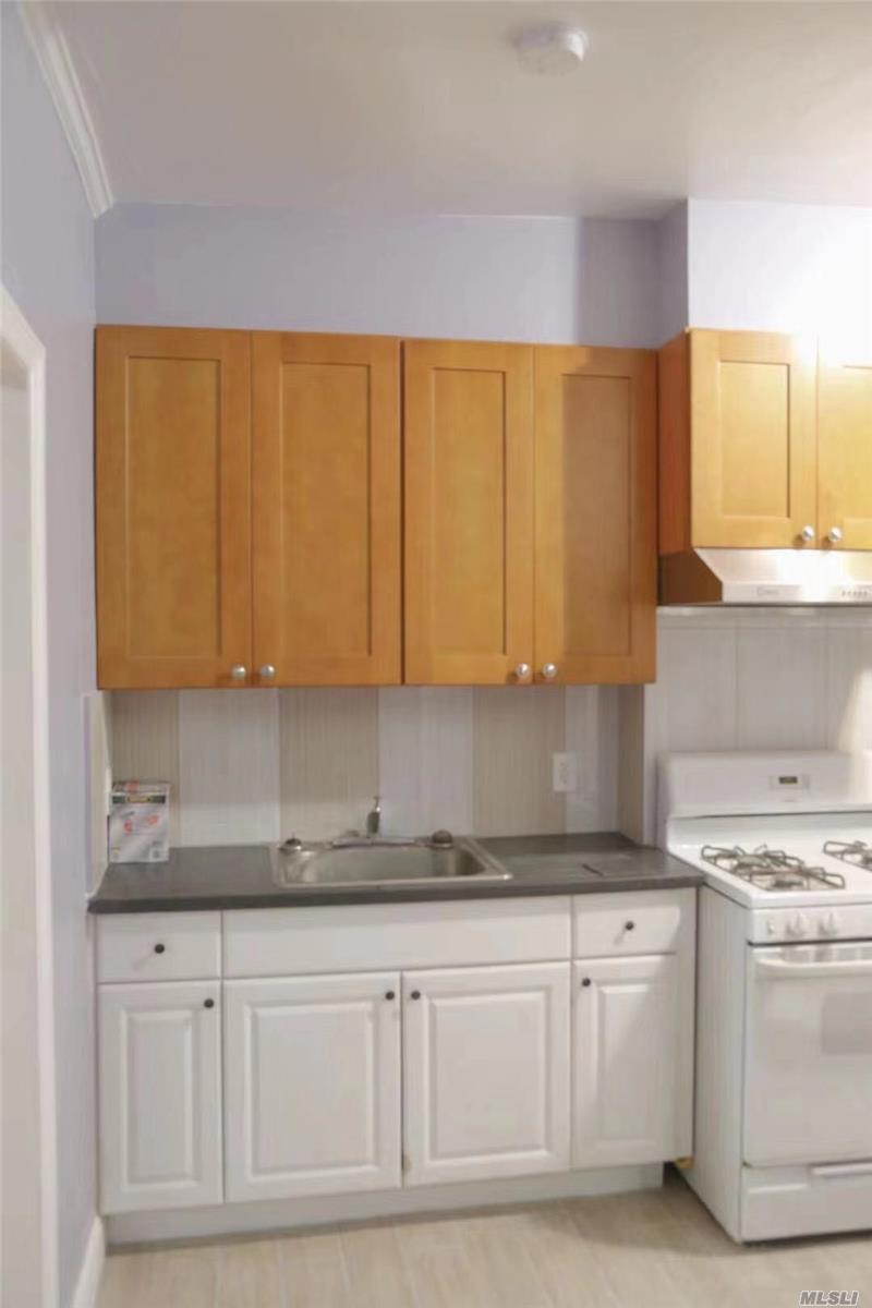 14-46 College Point Blvd - Photo 1