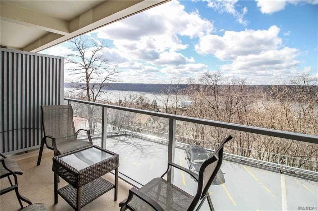 377 Broadway - Photo 1
