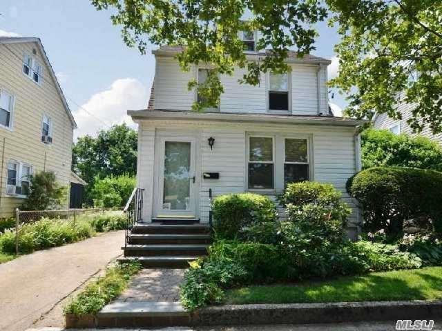 76 Cornell St - Photo 1