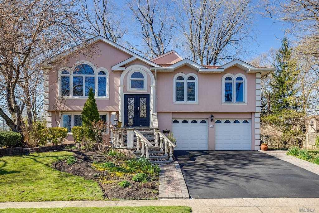 18 Lenore St - Photo 1