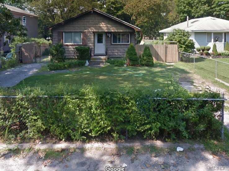 123 Neptune Ave - Photo 1