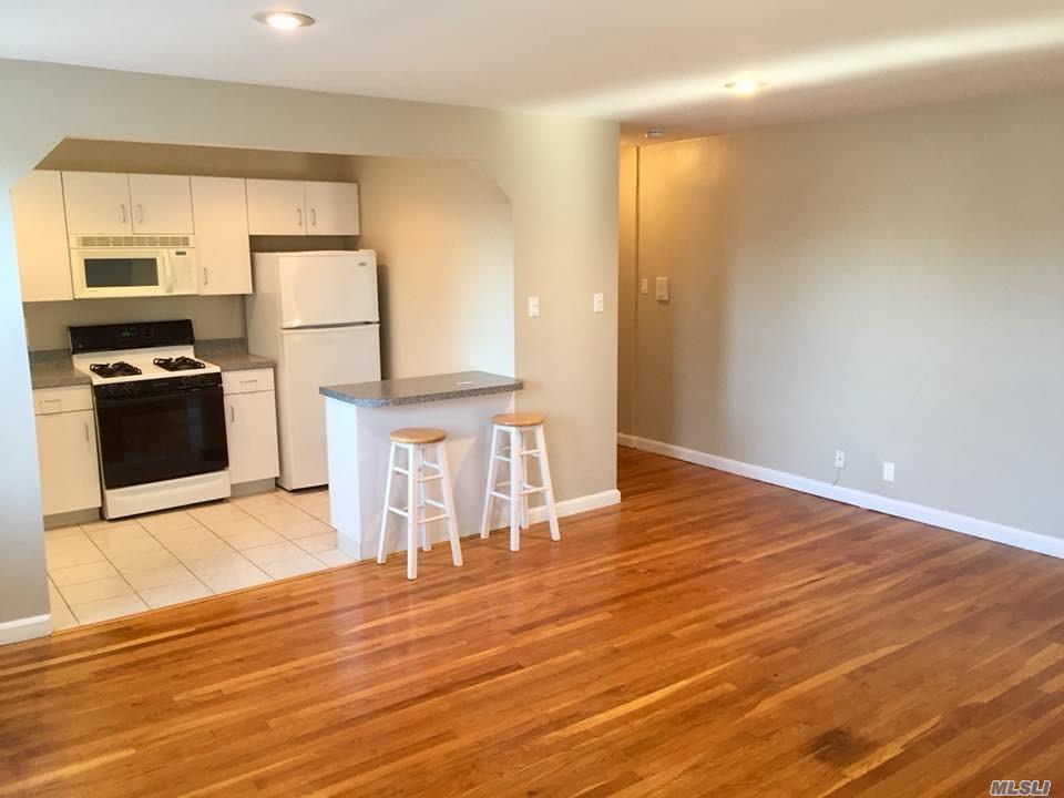 1 Jefferson Ave - Photo 1